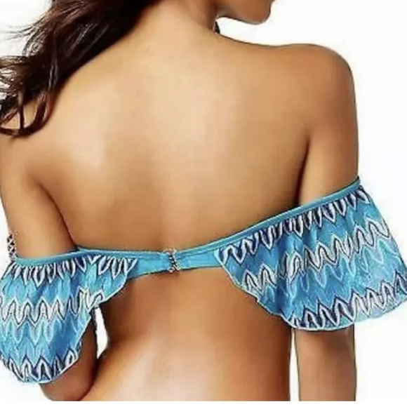 NWT Hula Honey Juniors' Small Festival Dream Crochet Off-The-Shoulder Bikini Top - Picture 2 of 11